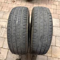 2 GOMME 215/70R15C 2024