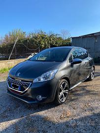 Peugeot 208 gti thp 200