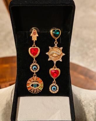 Orecchini vintage asimmetrici per donna 