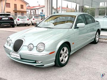 Jaguar S-Type 3.0 V6 Executive