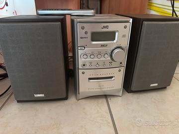 Stereo JVC