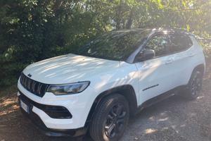Jeep Compass 4xe Limited 2021 – 2 treni gomme