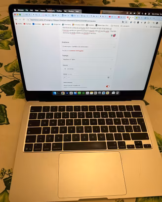 Macbook air M4 2025