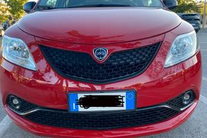 lancia Ypsilon 1000 Fire Fly mild Hybrid 
