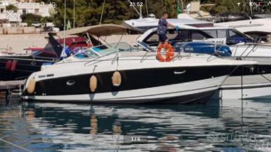 Silverton 310 Express. (2007)