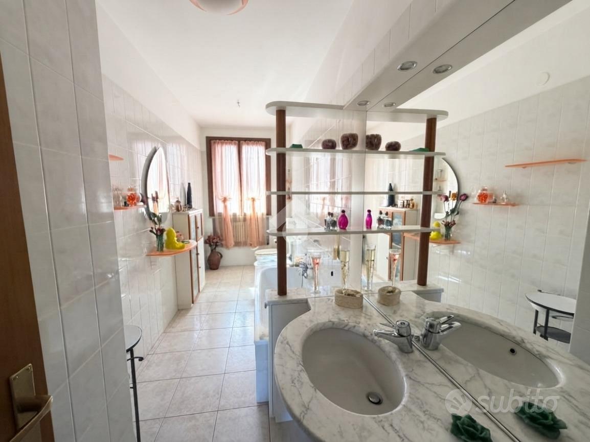 Casa – Traversetolo, Bannone - Altro