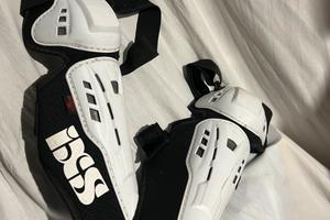 Ginocchiere protettive IXS