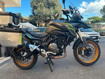 Qj Motor SRT 700 X solo 2000 KM