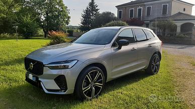 Volvo xc60 r design b4 diesel hybrid 