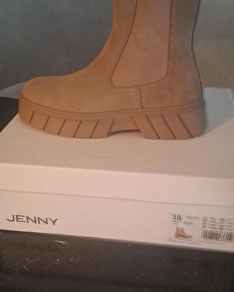 stivaletto  donna nuovissimo 