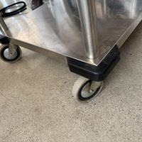 Carrello riscaldabile per bolliti e carni