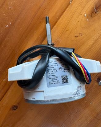 Motore ventola inverter SIC-52FV-130-3 DC 310V 30W