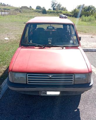 Innocenti Small 500 LS rossa del 1991