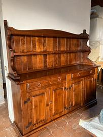 Credenza in legno di castagno