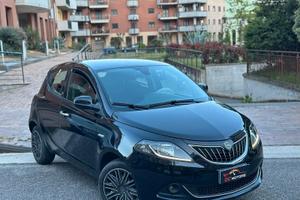 Lancia Ypsilon 1.2 69 CV 5 porte GPL Ecochic Gold 