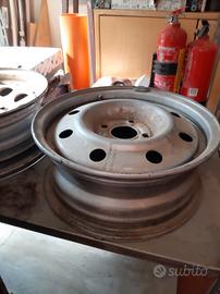 cerchi attacco renault 