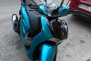 carene sh 125 2020>>