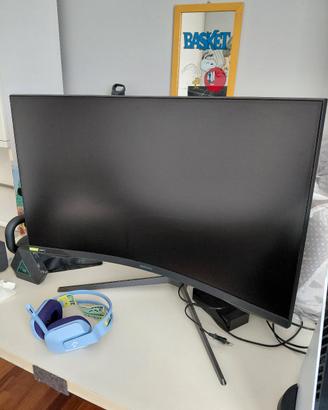Samsung G7 Odyssey 32" 240hz