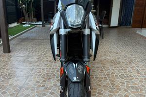 Ktm 990 super moto