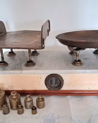 Bilancia d'epoca Marmo e Ottone + Pesi Completi