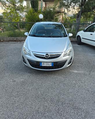 Opel corsa 1.2 