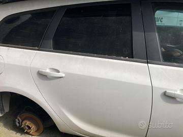 PORTIERA POSTERIORE DESTRA OPEL Astra J S. Wagon p