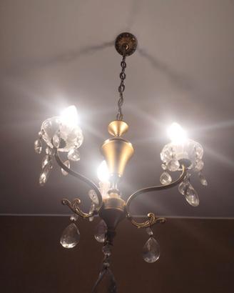 Lampadario in ottone dorato o bronzo