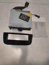 Autoradio clarion FZ502E