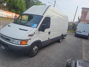 IVECO DAILY 2.8 TD PASSO EXTRA LONGO SPONDA