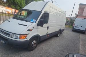 IVECO DAILY 2.8 TD PASSO EXTRA LONGO SPONDA