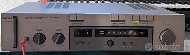 Amplificatore Akai Am U310