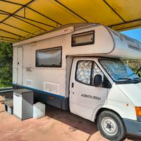 camper Mobilvetta su Ford transit 2.5 