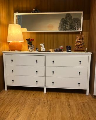 Cassettiera Ikea bianca Hemnes