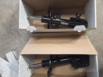 Ammortizzatori anteriori e posteriori Laguna 3 