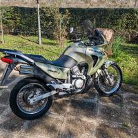 Honda transalp 650