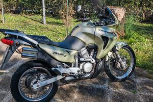 Honda transalp 650