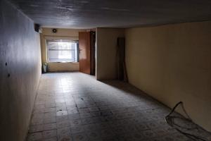 Locale per uso commerciale