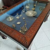 Tavolo/vetrina antico in legno