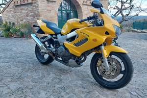 Honda VTR 1000 Firestorm