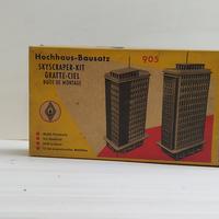 Plastico Faller Hochhaus-Bausatz 905