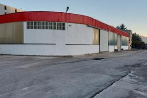 Capannone artigianale industriale