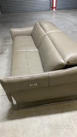 Divano 3 posti Relax pari al nuovo