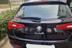 Alfa Giulietta 1.6 JTDM-2 105 CV B