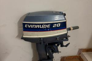 Motore fuoribordo envirude