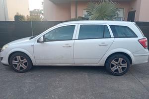 Opel Astra sw