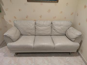 divano natuzzi 3 posti in pelle