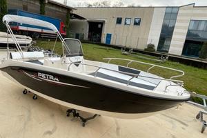 Trimarchi Petra S (6.70mt) + Honda BF40E nuova