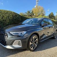 AUDI A3 allstreet TDI S tronic Business Advanced