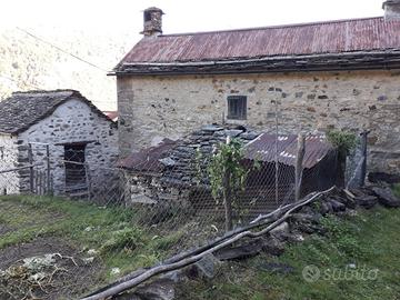 Parco val grande provola casa con terreno vb