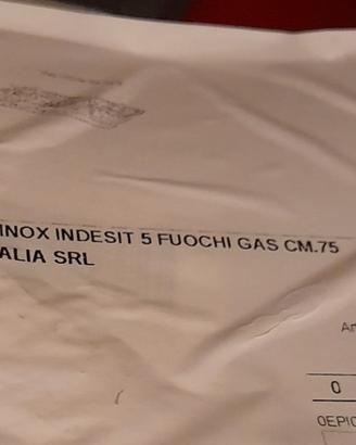 piano cottura quattro fuochi